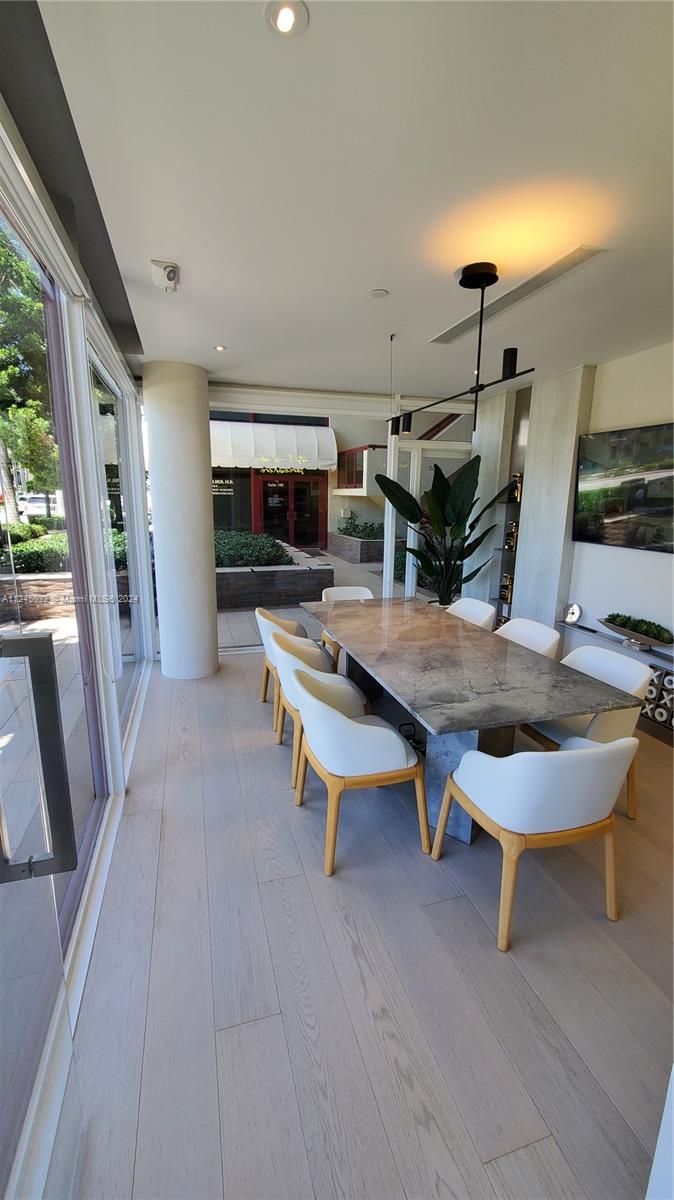 1111 Kane Concourse Property Photo 11