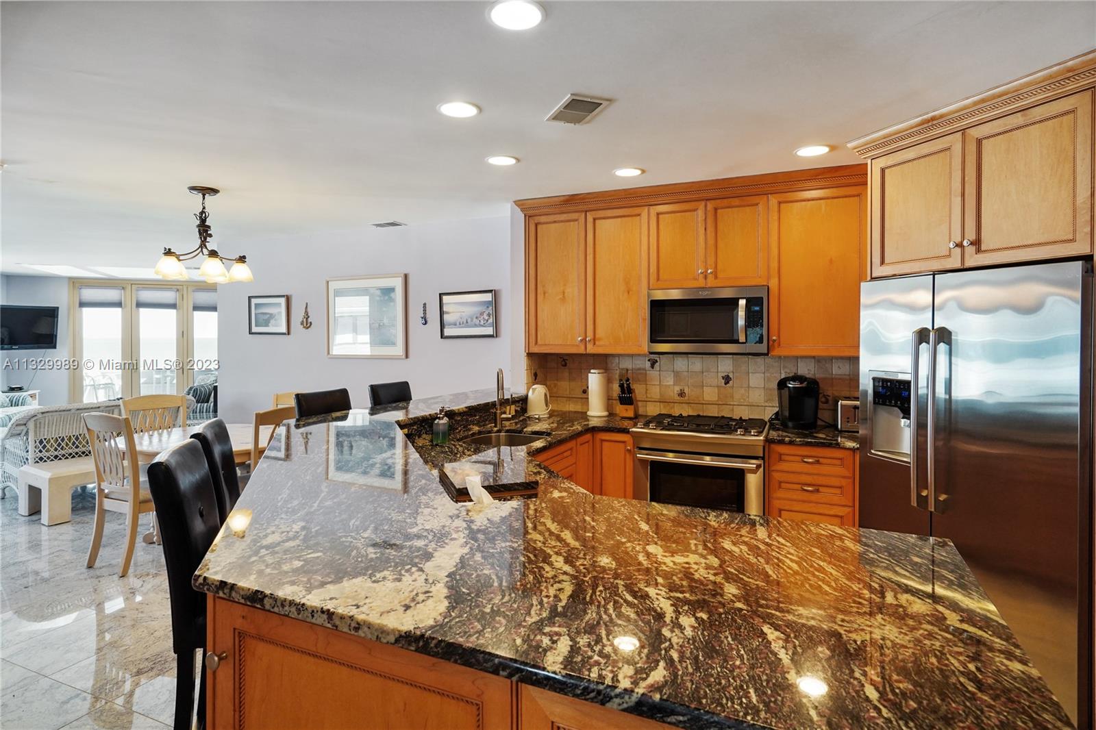 900 Ocean Ave 108 Property Photo 3