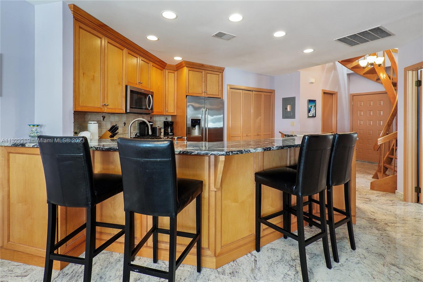 900 Ocean Ave 108 Property Photo 12