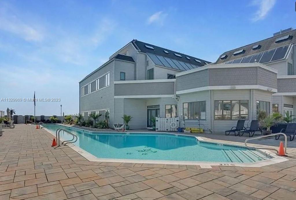 900 Ocean Ave 108 Property Photo 41