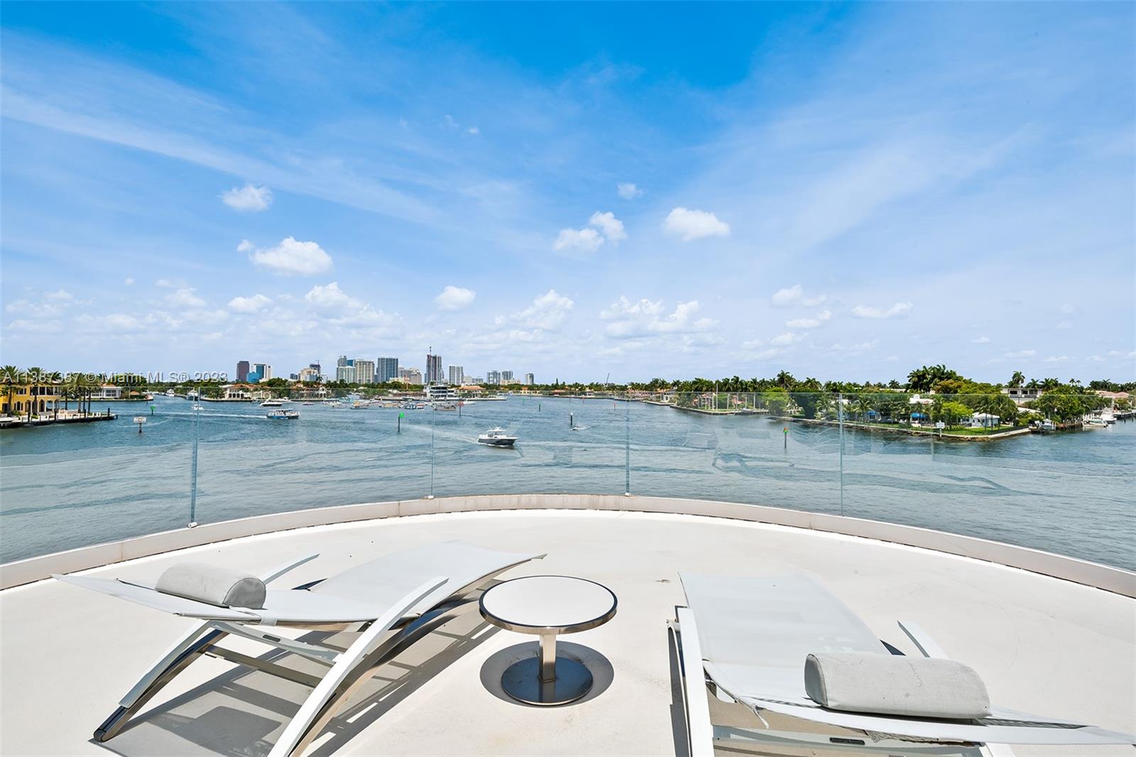 5 Harborage Isle Property Photo 38