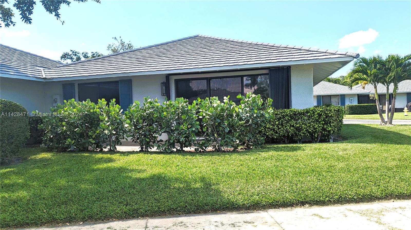 201 Club Dr 201 Property Photo 13