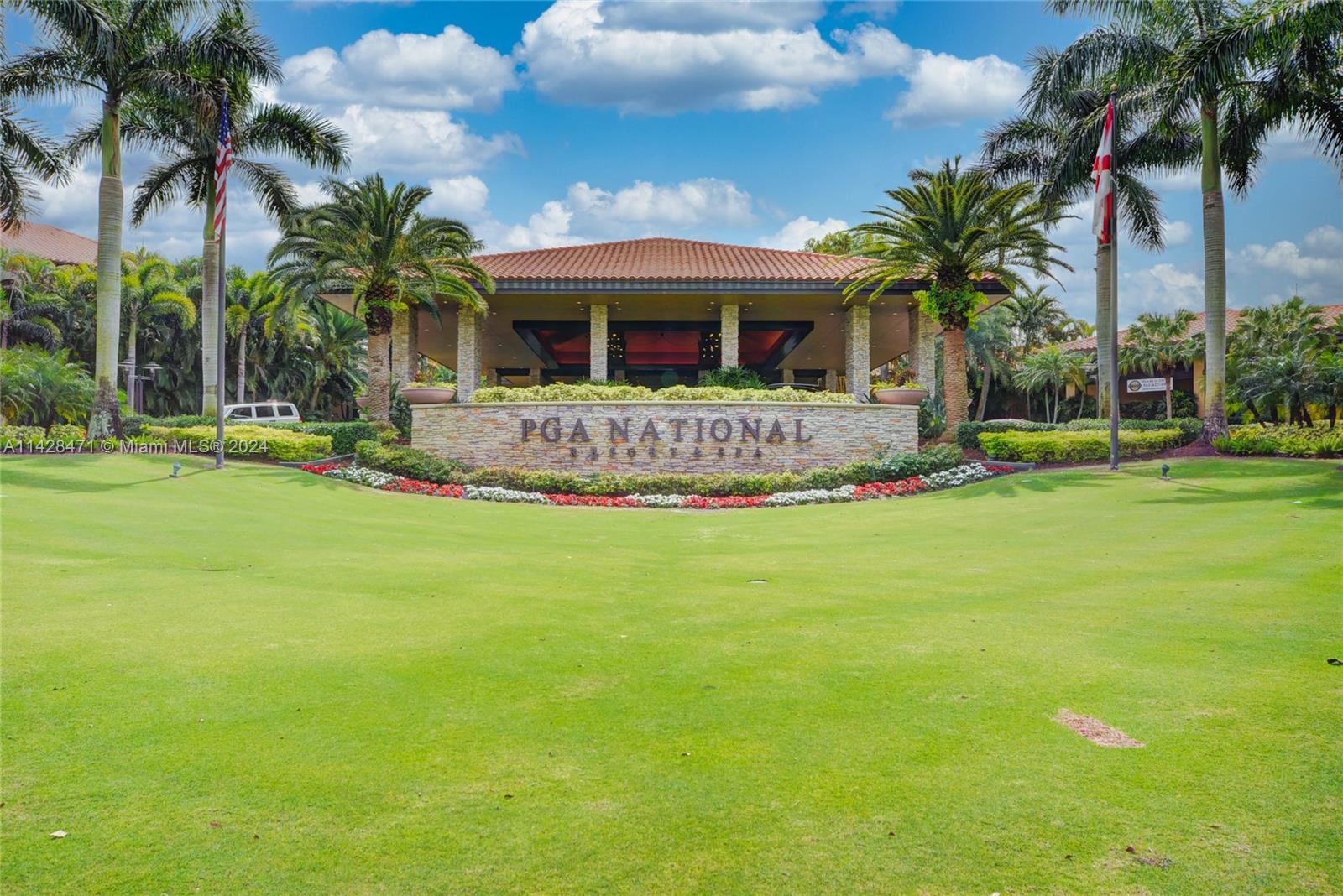 201 Club Dr 201 Property Photo 63