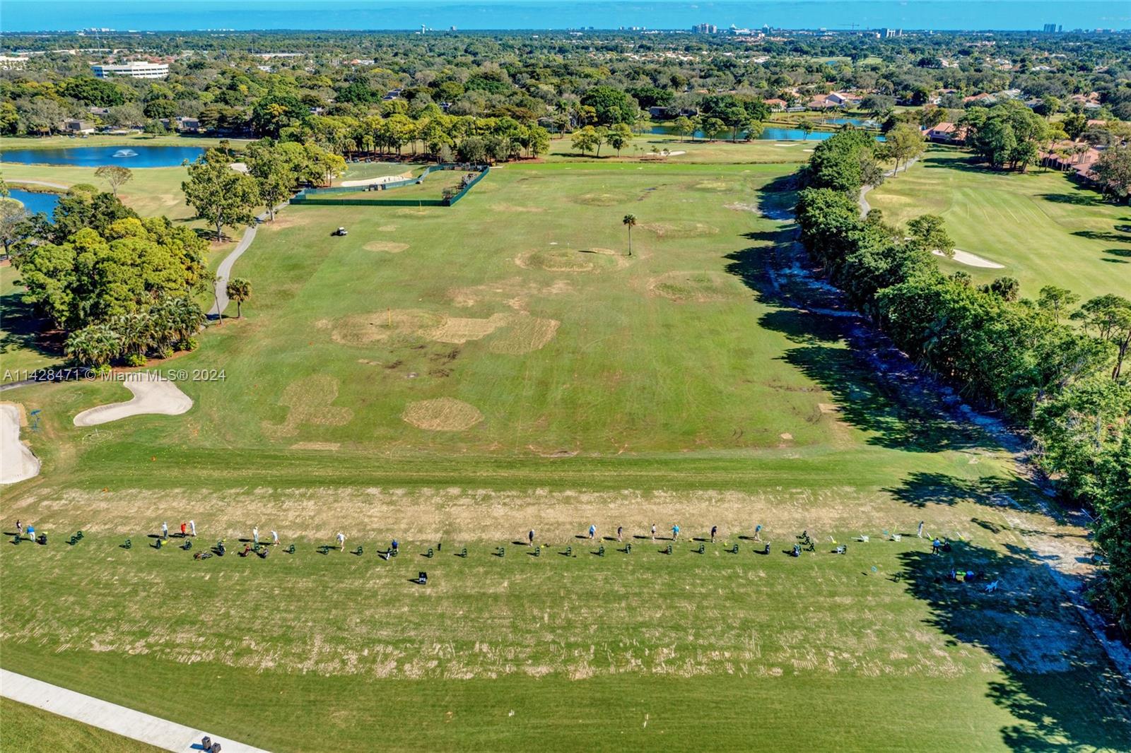 201 Club Dr 201 Property Photo 66
