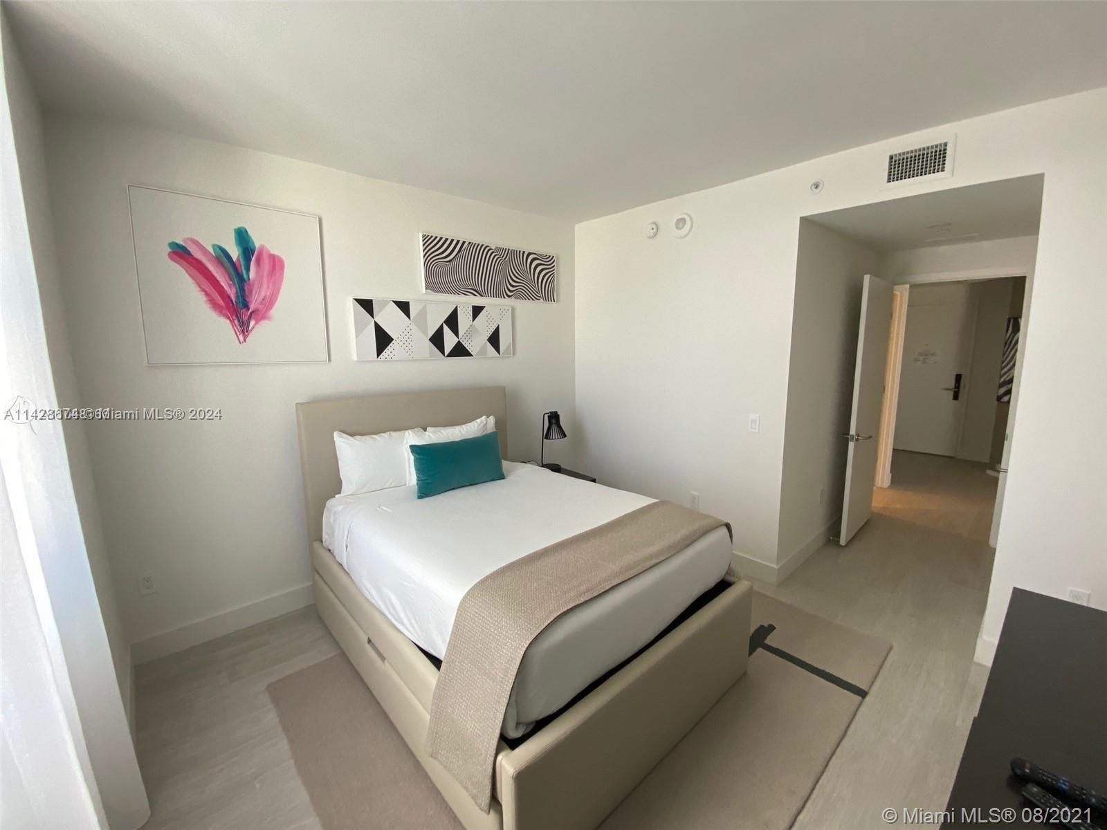 4010 S Ocean Dr R301 Property Photo 14
