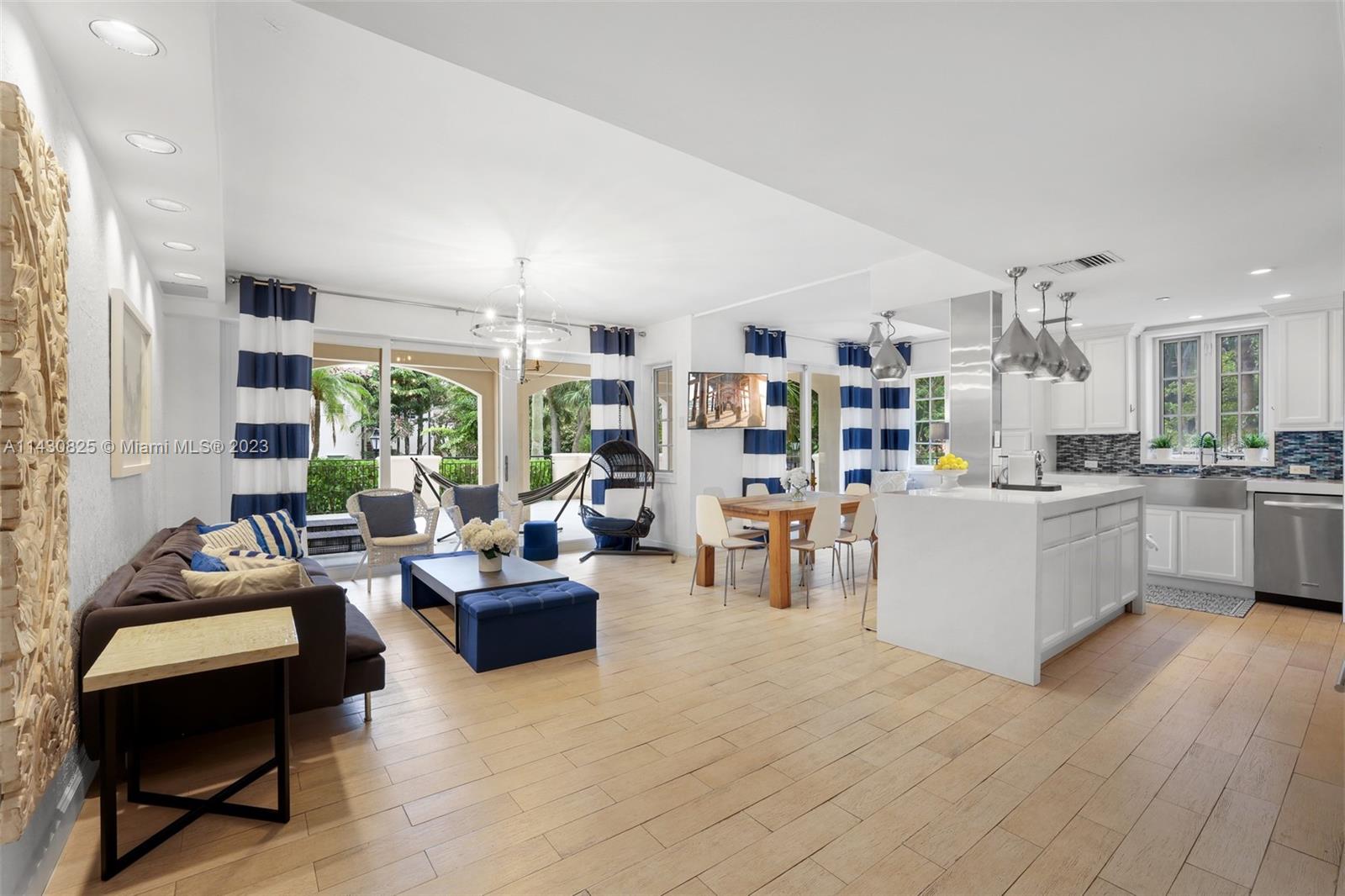 19116 Fisher Island Dr 19116 Property Photo 4
