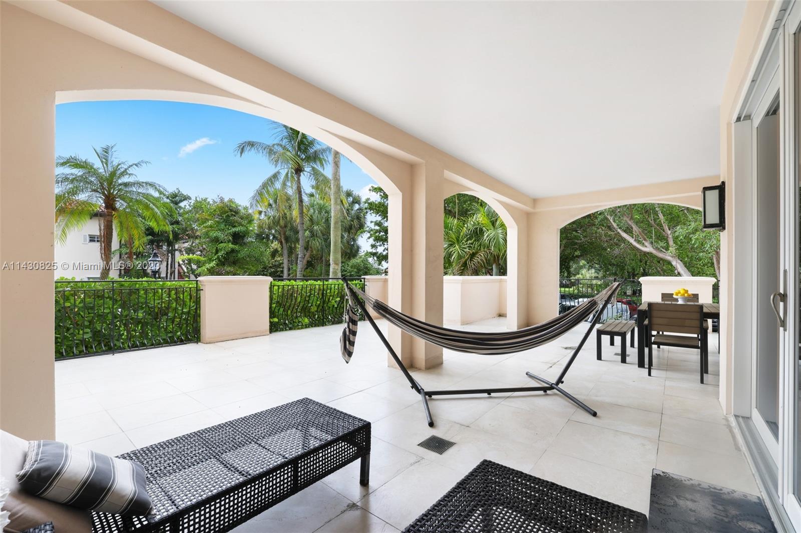 19116 Fisher Island Dr 19116 Property Photo 12