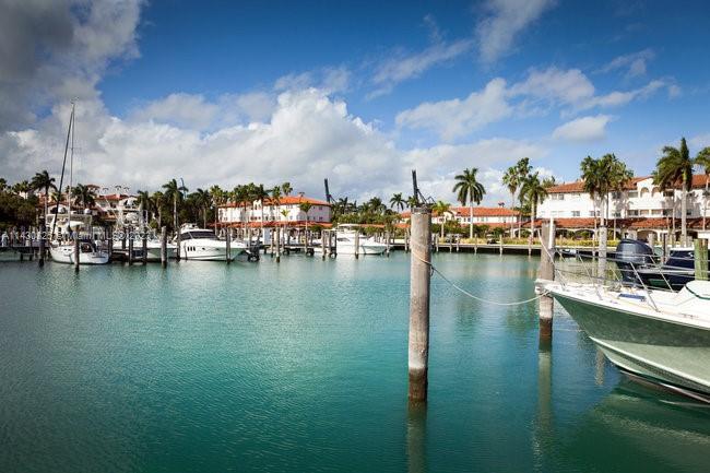 19116 Fisher Island Dr 19116 Property Photo 67