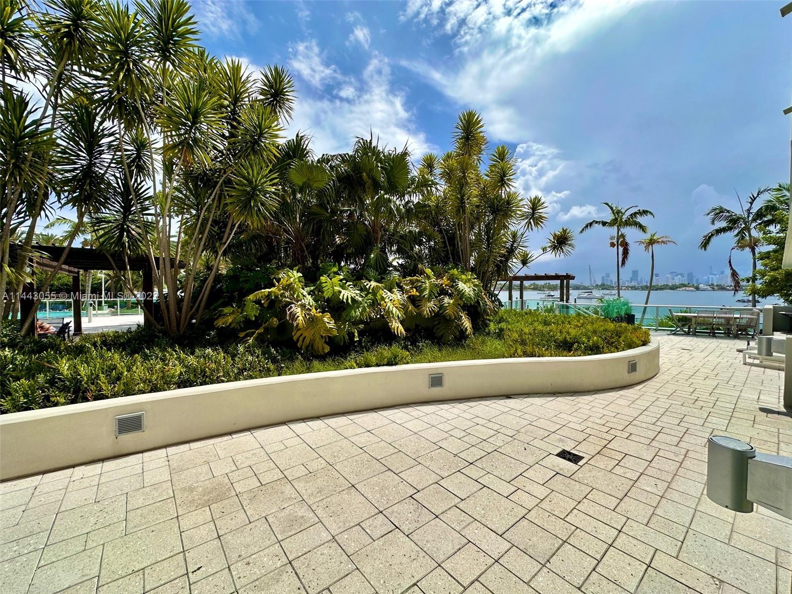 1500 Bay Rd 134s Property Photo 4