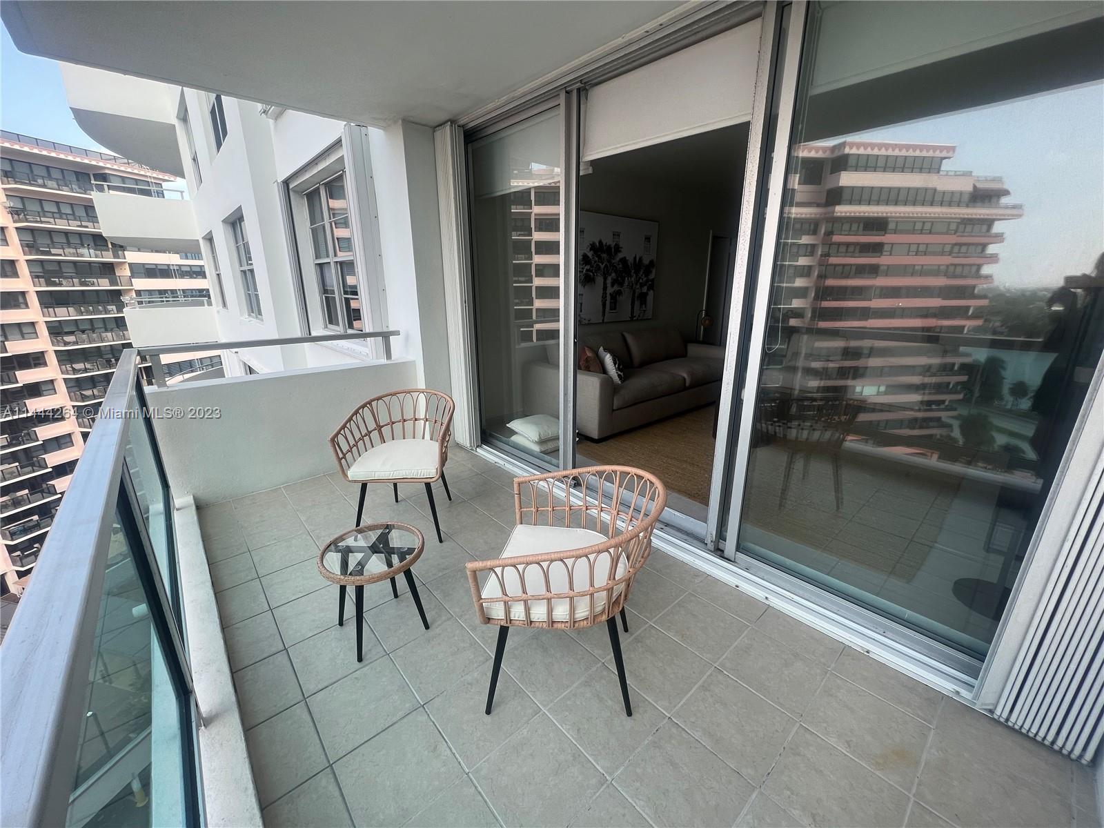 5161 Collins Ave 1211 Property Photo 16