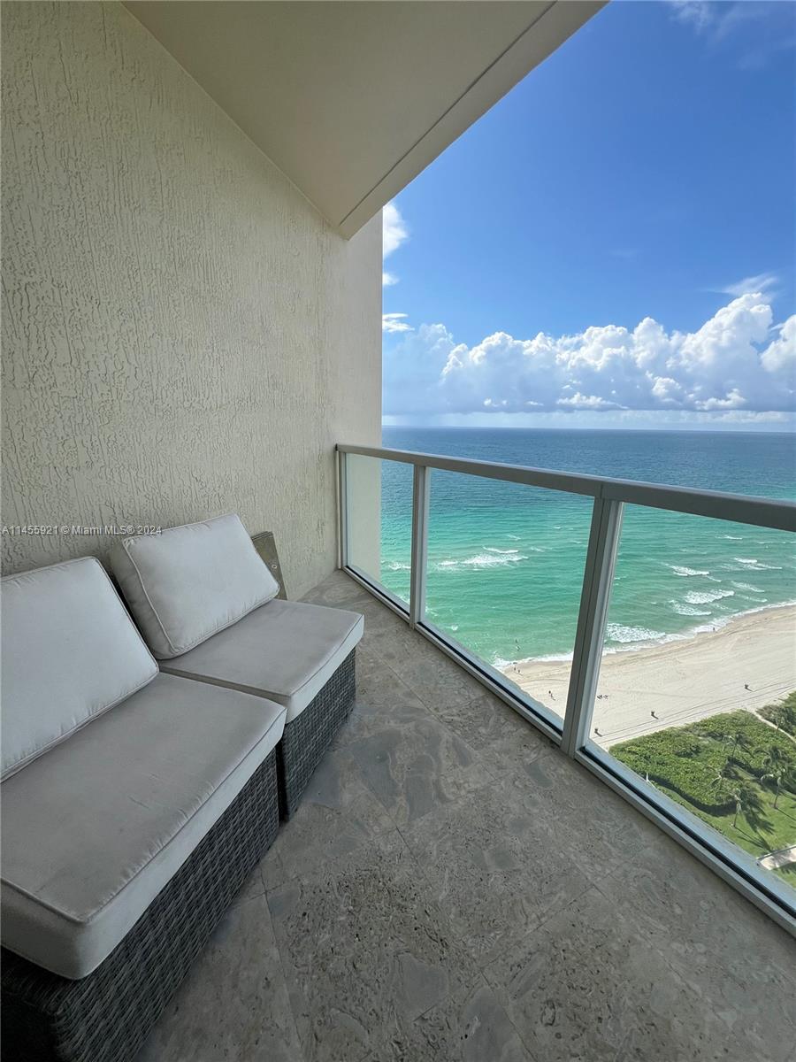 16699 Collins Ave 2501 Property Photo 36