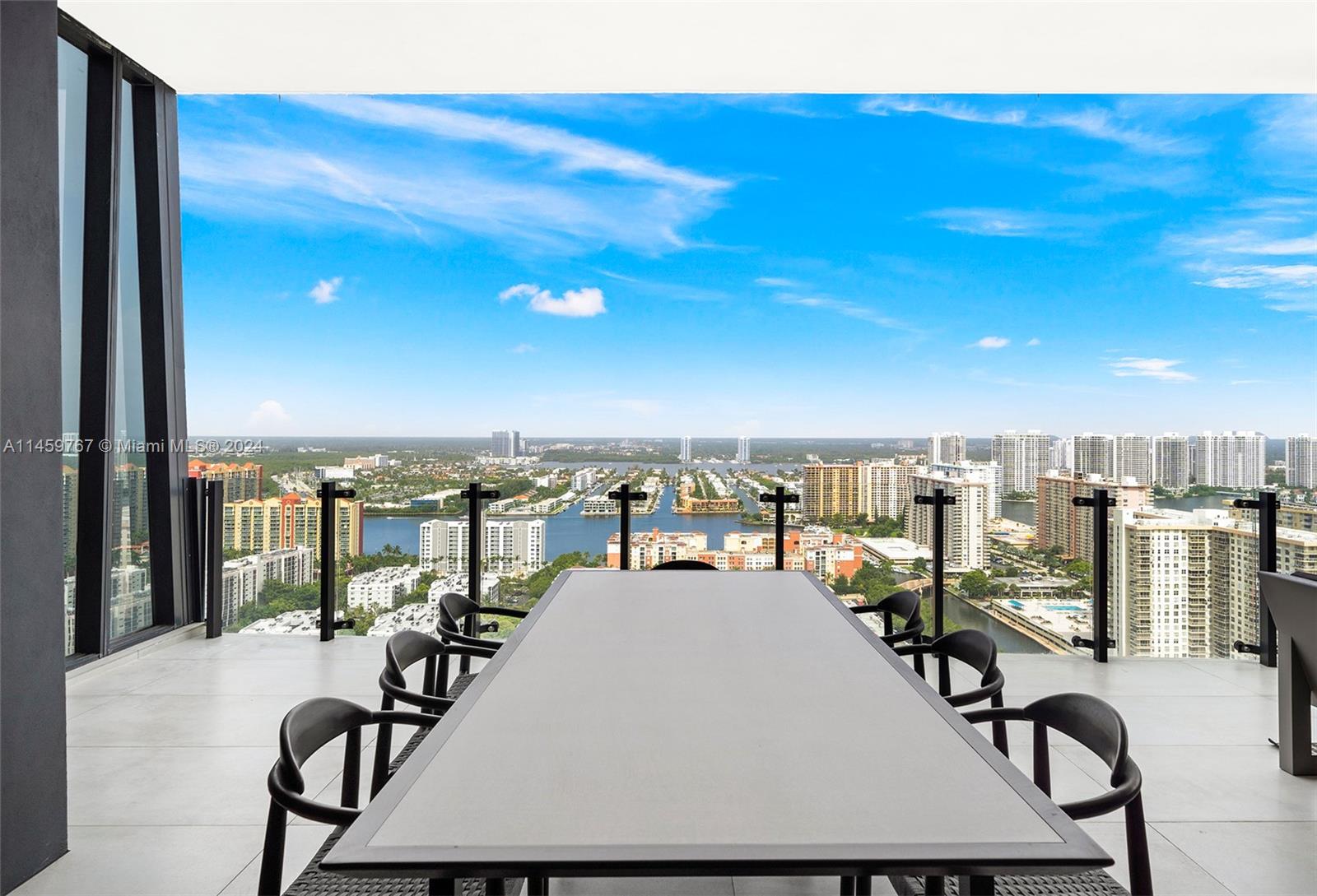 17141 Collins Ave 2601 Property Photo 45