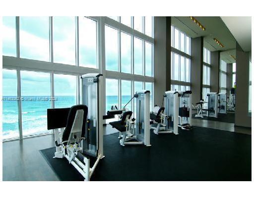 1830 S Ocean Dr 4404 Property Photo 28