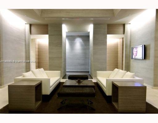 1830 S Ocean Dr 4404 Property Photo 32