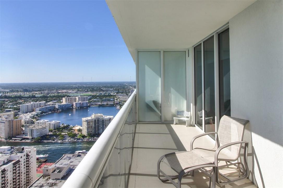 1830 S Ocean Dr 4404 Property Photo 37