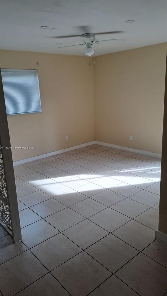 3265 Griffin Rd 106 Property Photo 1