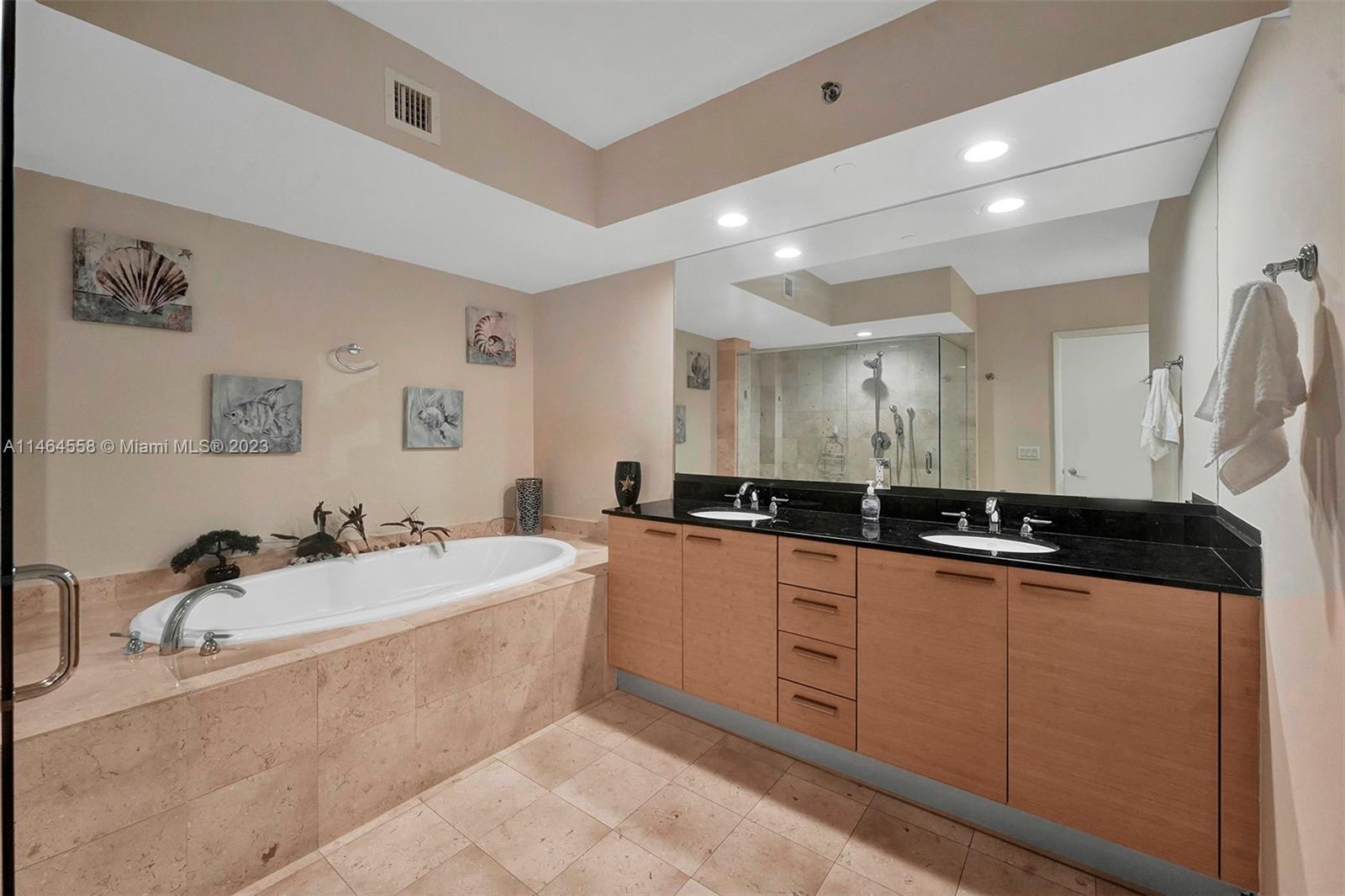 1830 S Ocean Dr 4111 Property Photo 29
