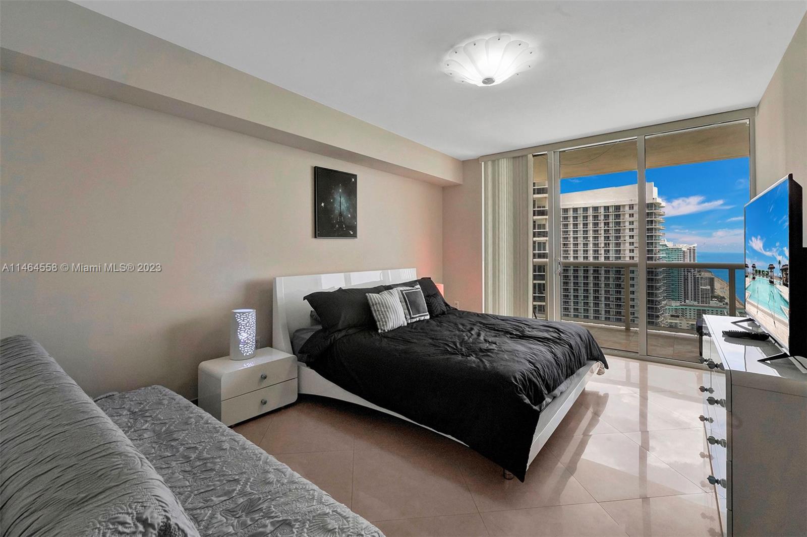 1830 S Ocean Dr 4111 Property Photo 41