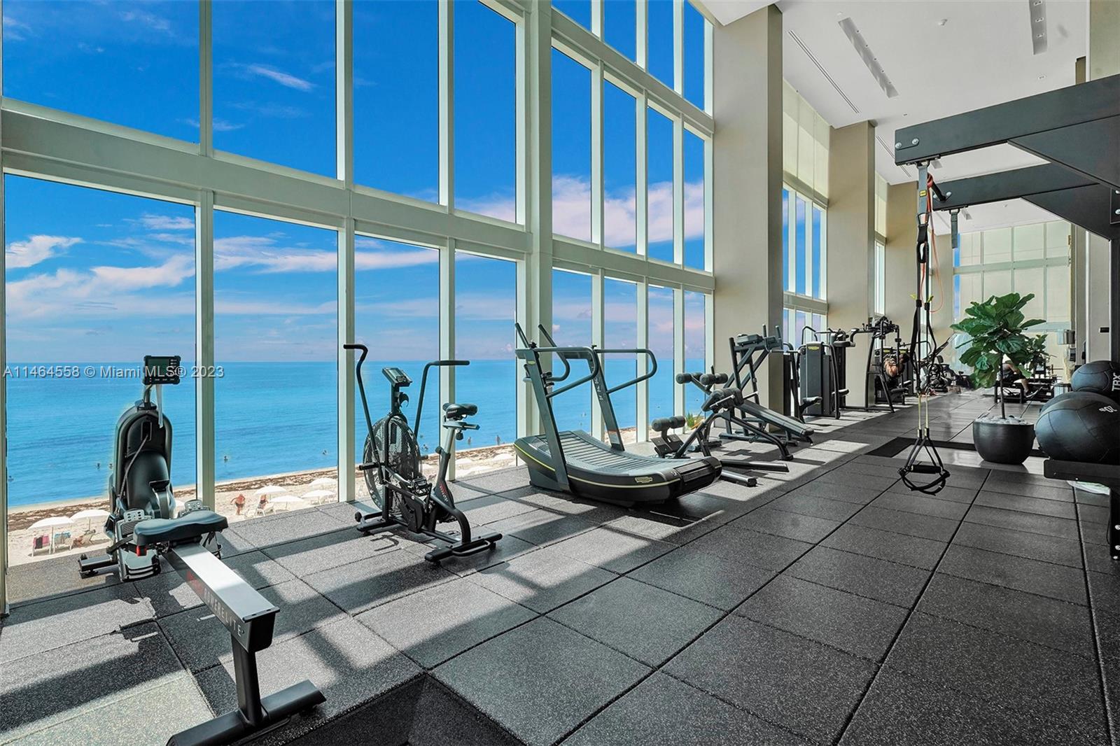 1830 S Ocean Dr 4111 Property Photo 43