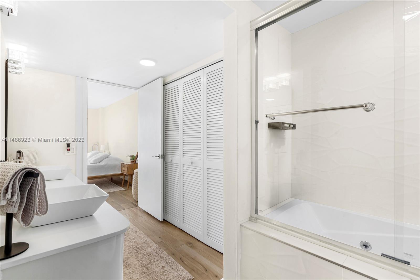 11111 Biscayne Blvd 7c Property Photo 11
