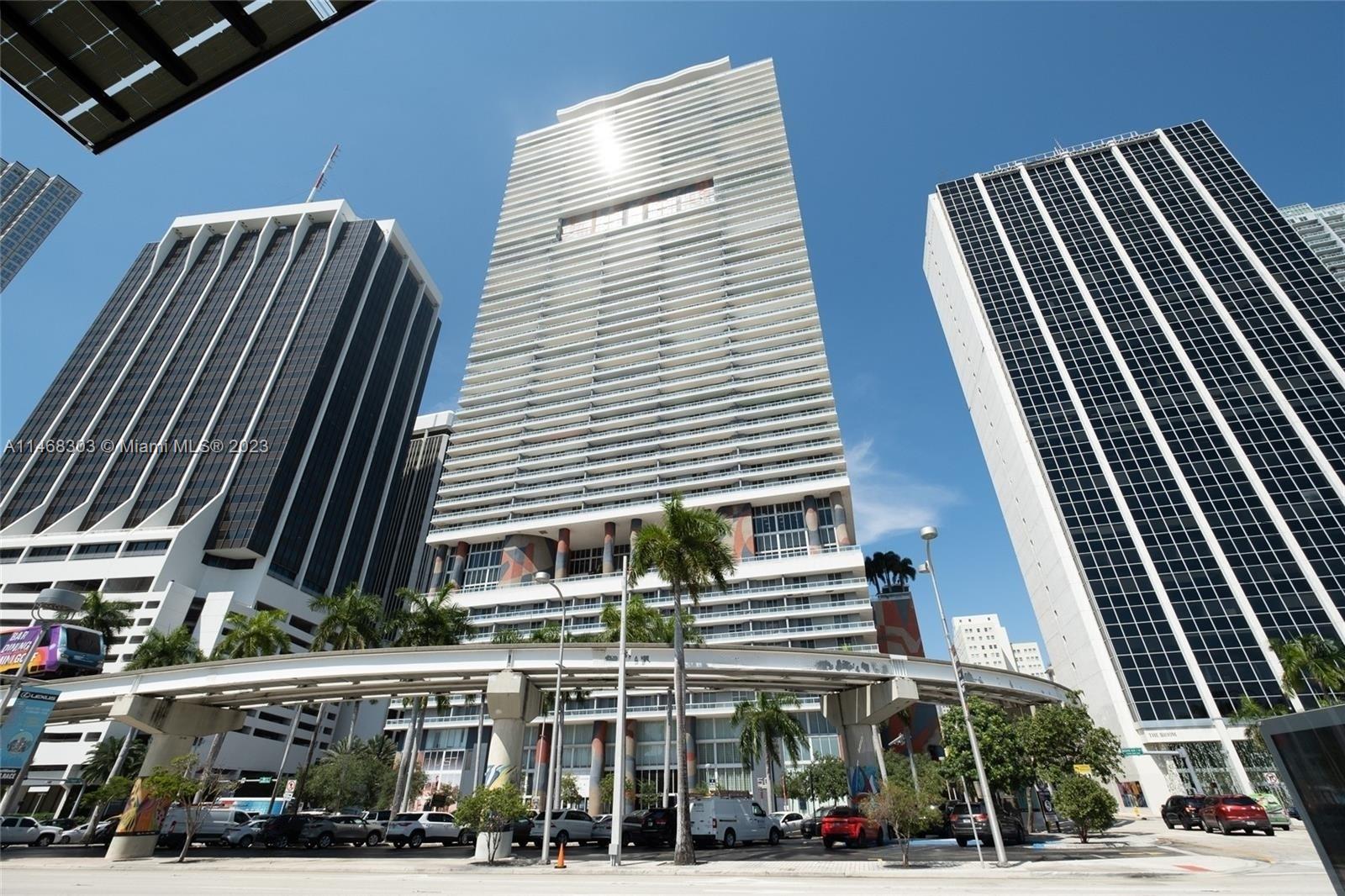 50 Biscayne Blvd 2111 Property Photo 2