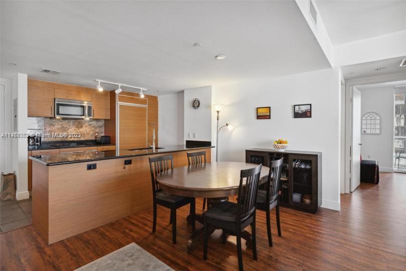 50 Biscayne Blvd 2111 Property Photo 8
