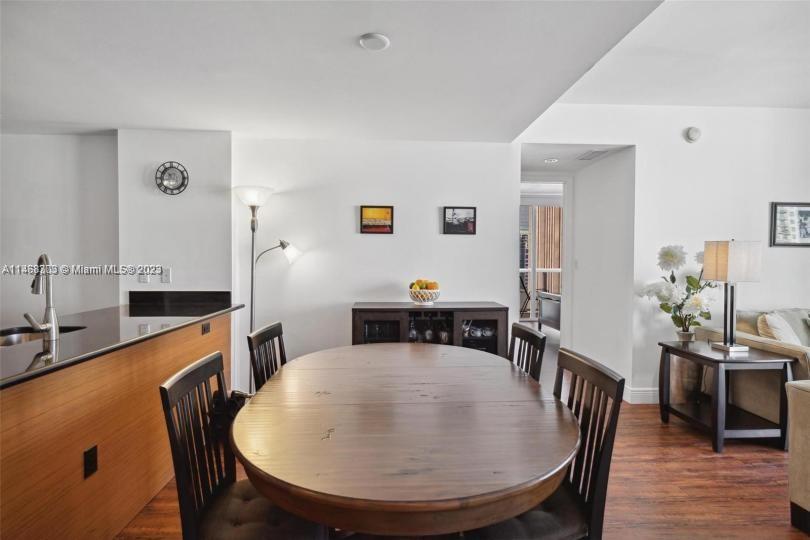 50 Biscayne Blvd 2111 Property Photo 10