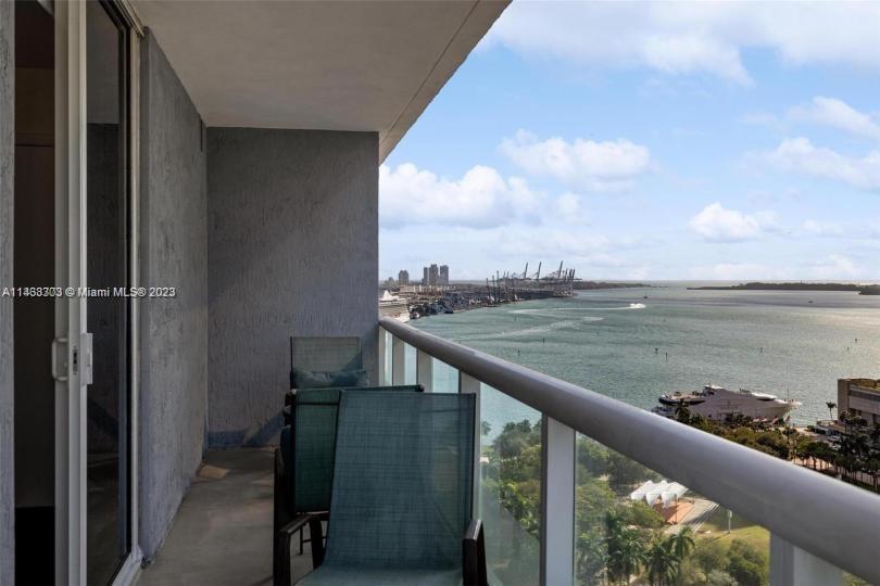50 Biscayne Blvd 2111 Property Photo 33
