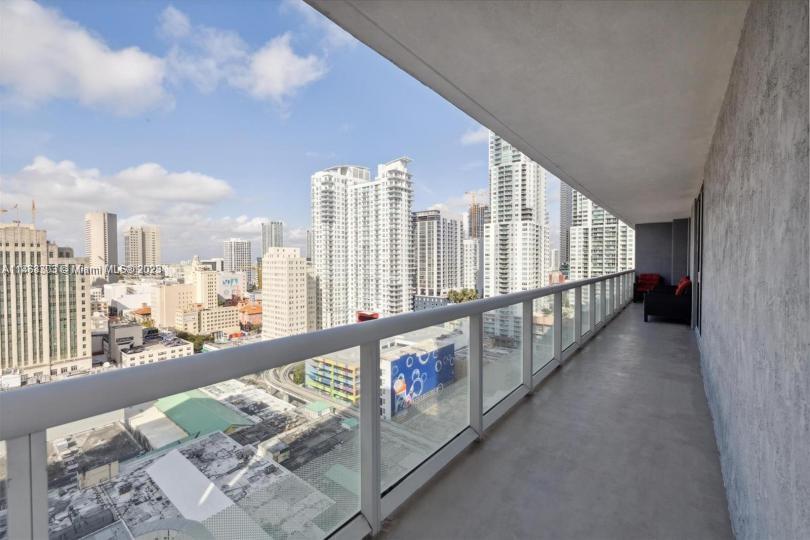 50 Biscayne Blvd 2111 Property Photo 38