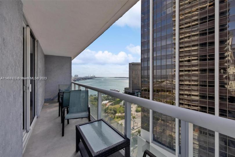 50 Biscayne Blvd 2111 Property Photo 39