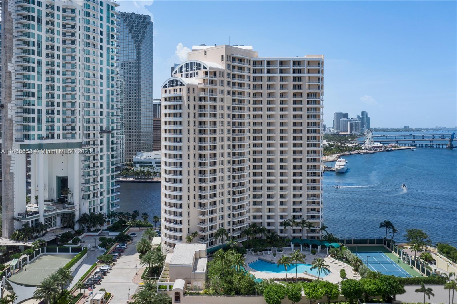 888 Brickell Key Dr 2801 Property Photo 26