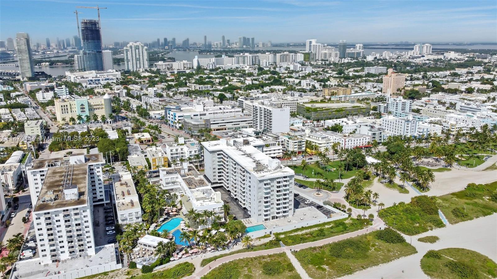 465 Ocean Dr 804 Property Photo 30