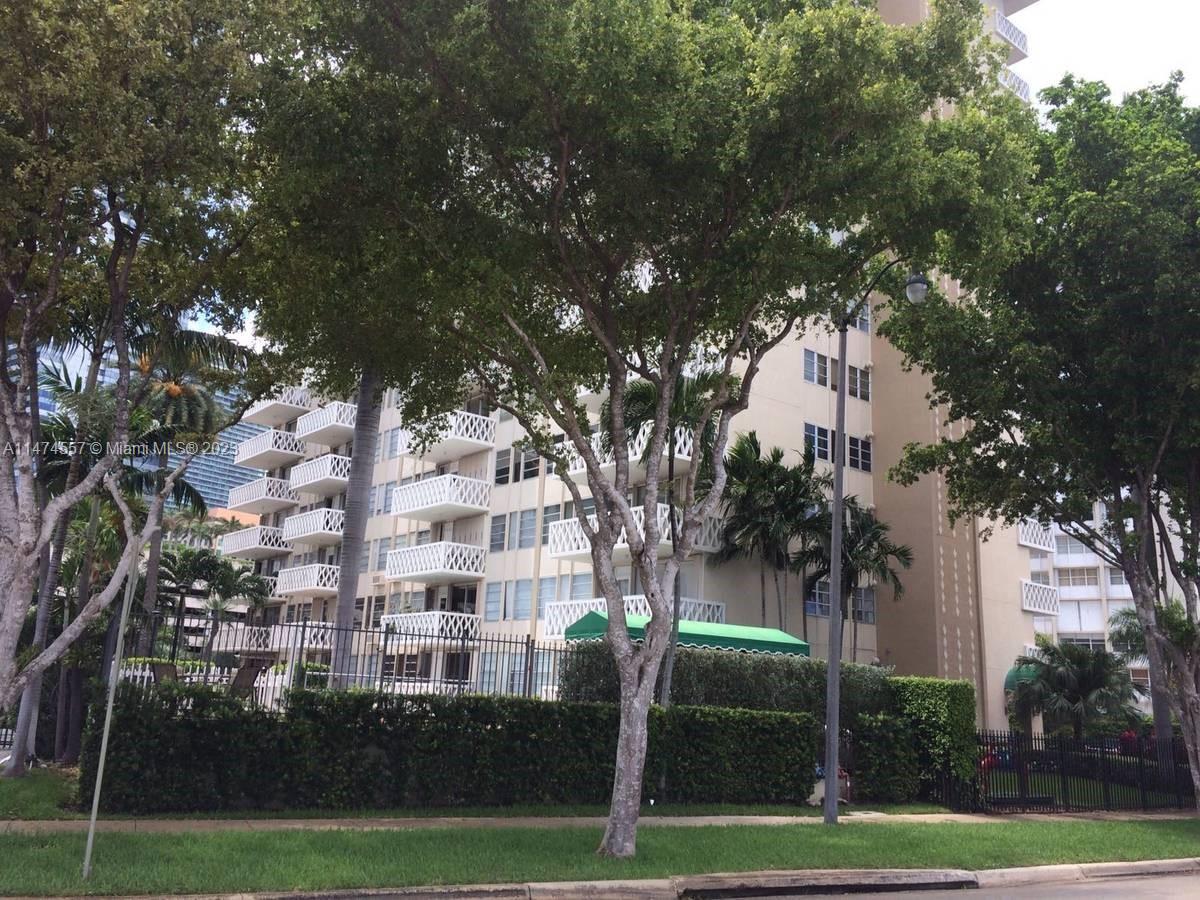 1430 Brickell Bay Dr. 106 Property Photo 18