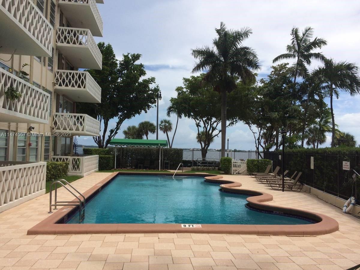 1430 Brickell Bay Dr. 106 Property Photo 20