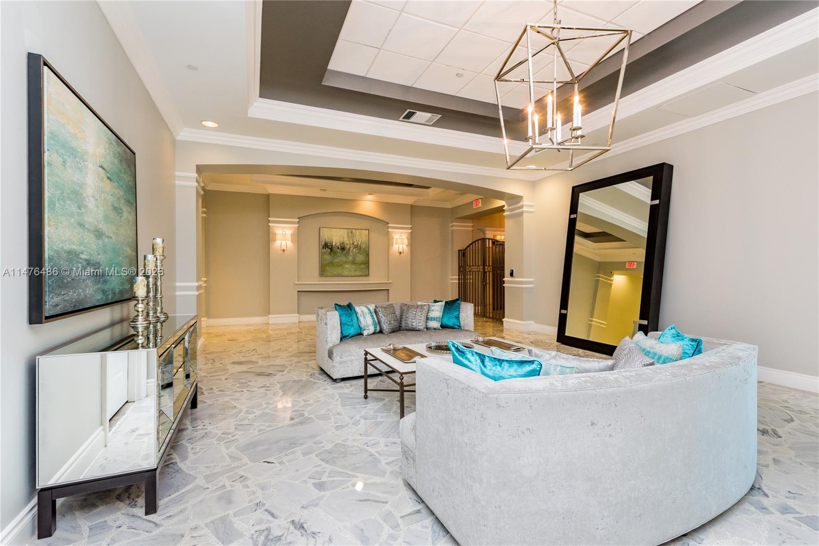 2501 S Ocean Dr 904 (available Apr 11) Property Photo 82