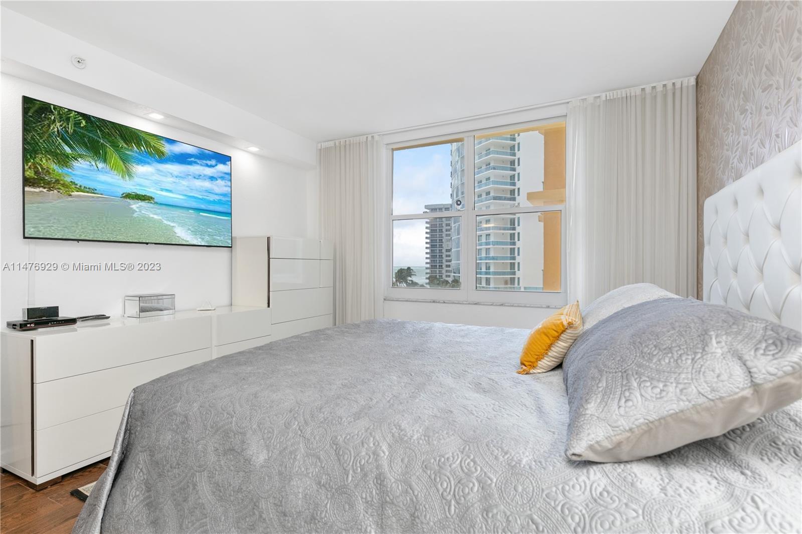 2501 S Ocean Dr 718 (available May 5) Property Photo 15