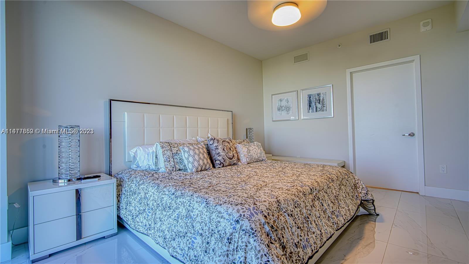 16385 Biscayne Blvd 1415 Property Photo 9