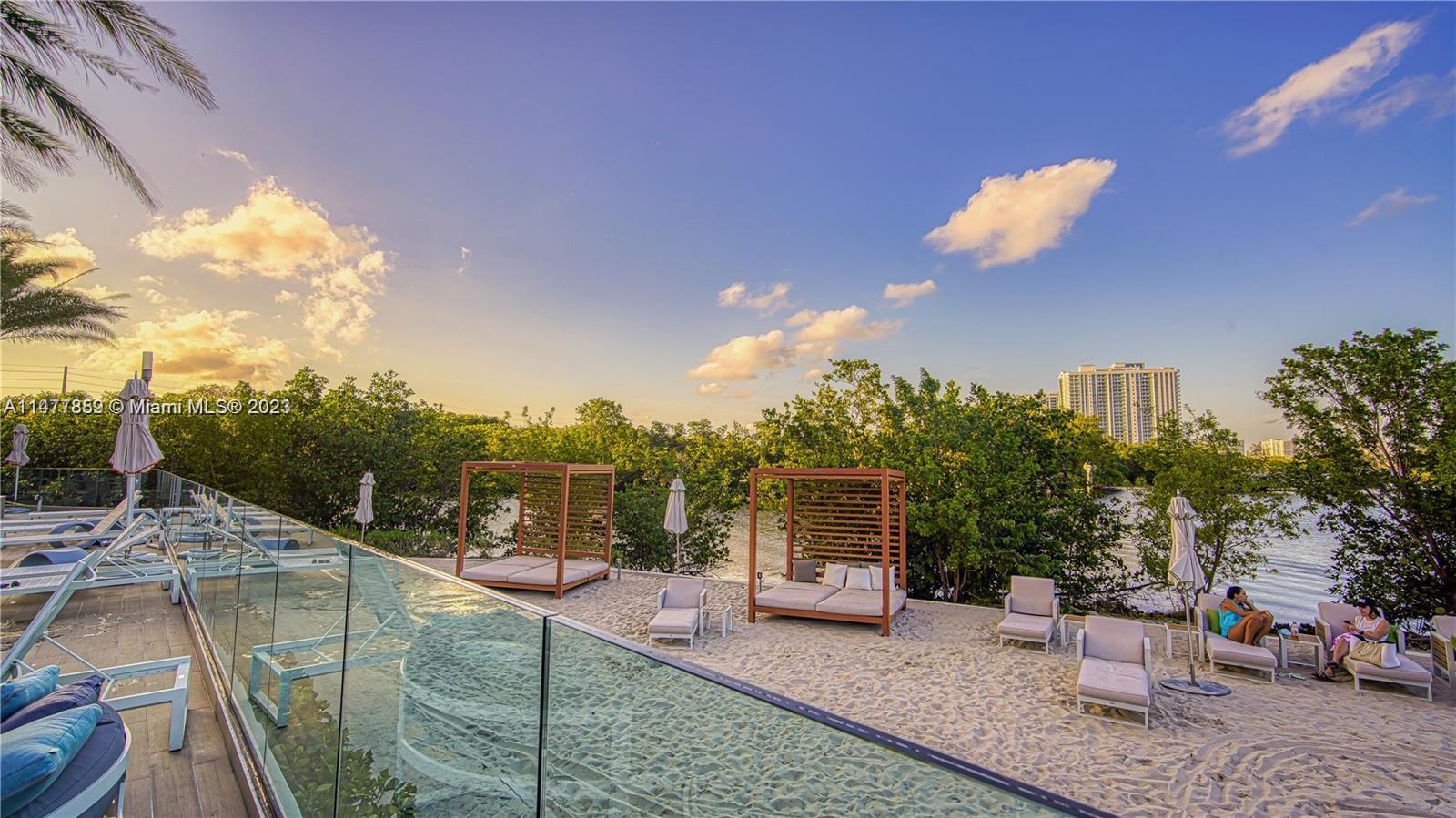 16385 Biscayne Blvd 1415 Property Photo 25