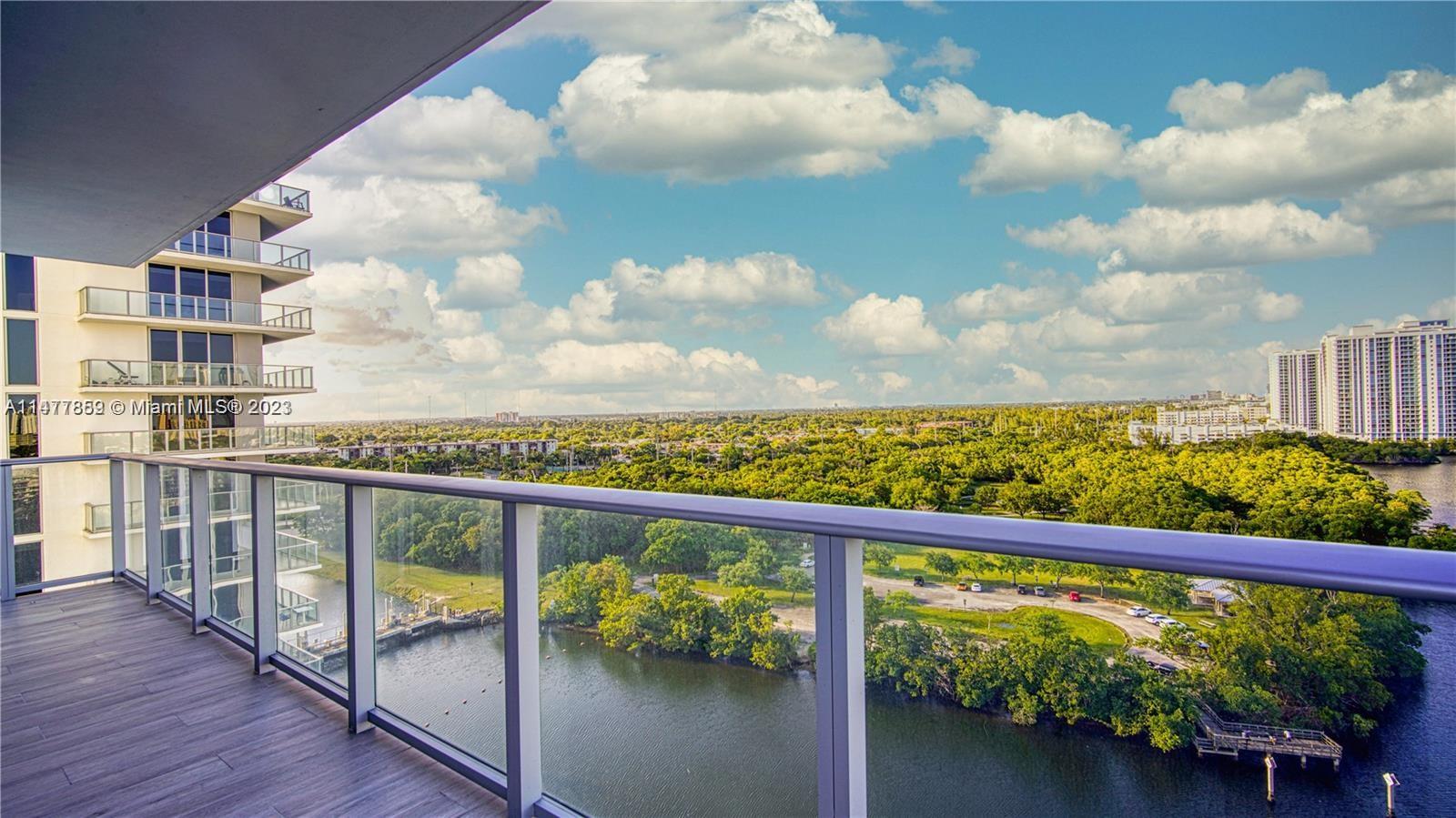 16385 Biscayne Blvd 1415 Property Photo 29