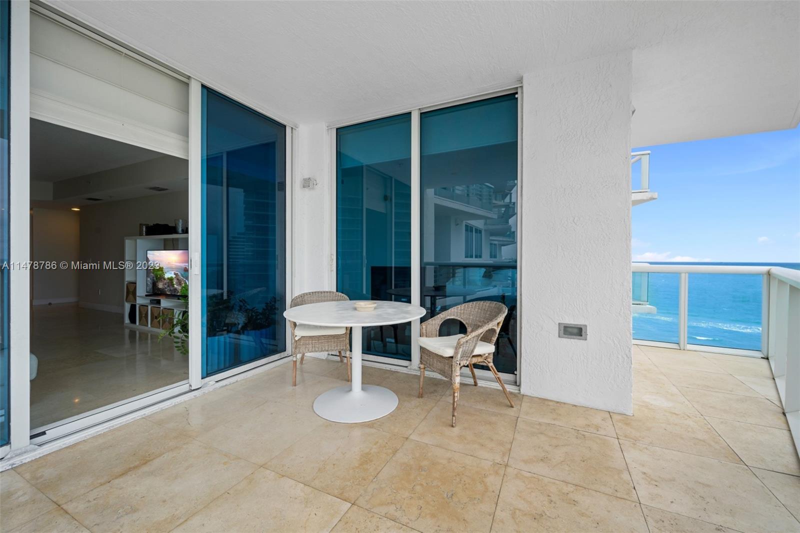 3801 Collins Ave 1105 Property Photo 4