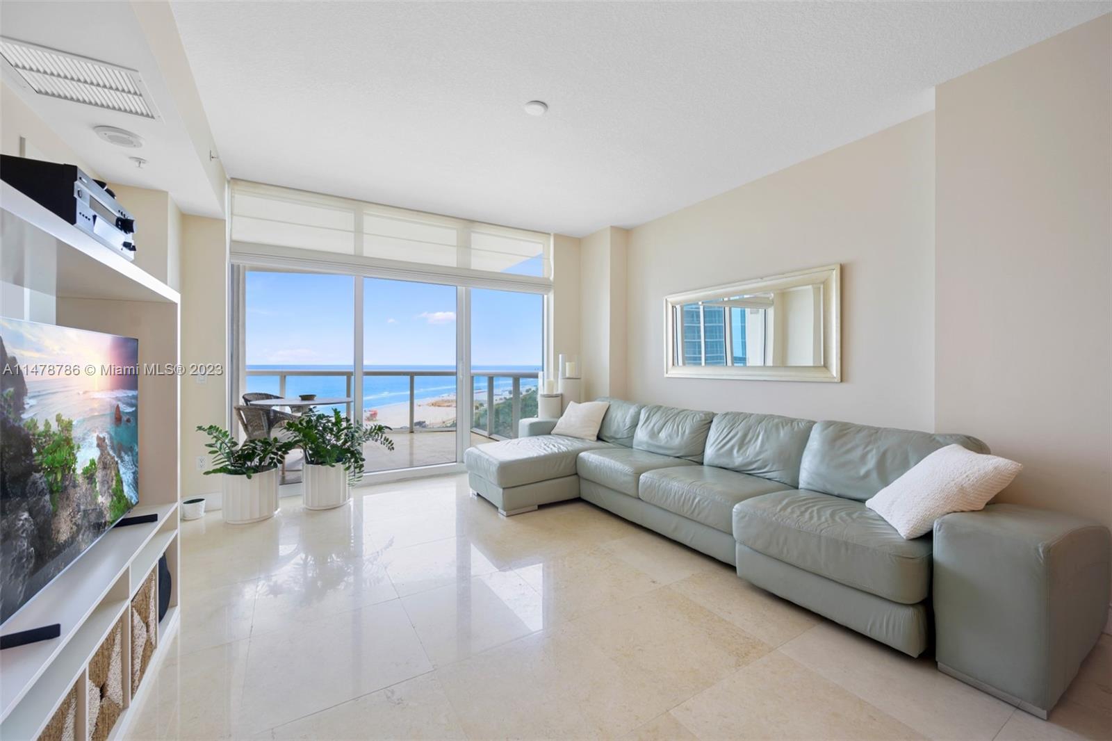 3801 Collins Ave 1105 Property Photo 25