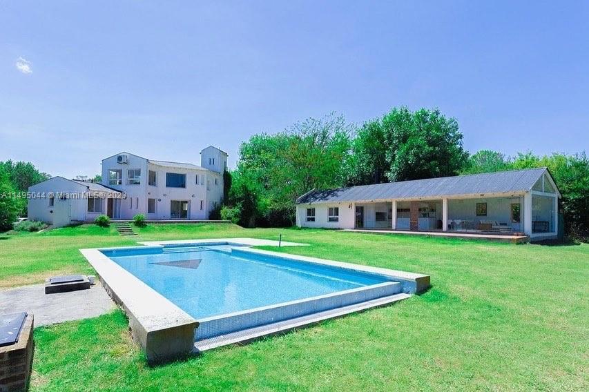 2500 Teniente Juan Gabot, Ezeiza. B A, Argentina Property Photo