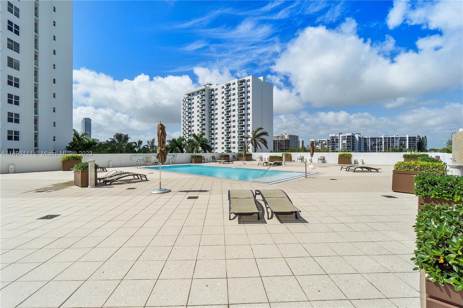 2751 S Ocean Dr 1404n Property Photo 34