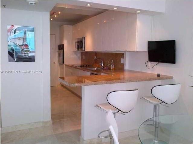 100 Lincoln Rd 536 Property Photo 5
