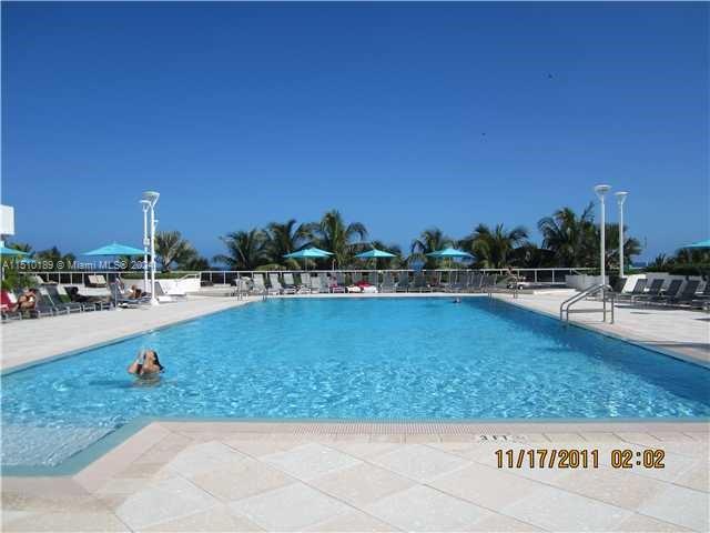 100 Lincoln Rd 536 Property Photo 15