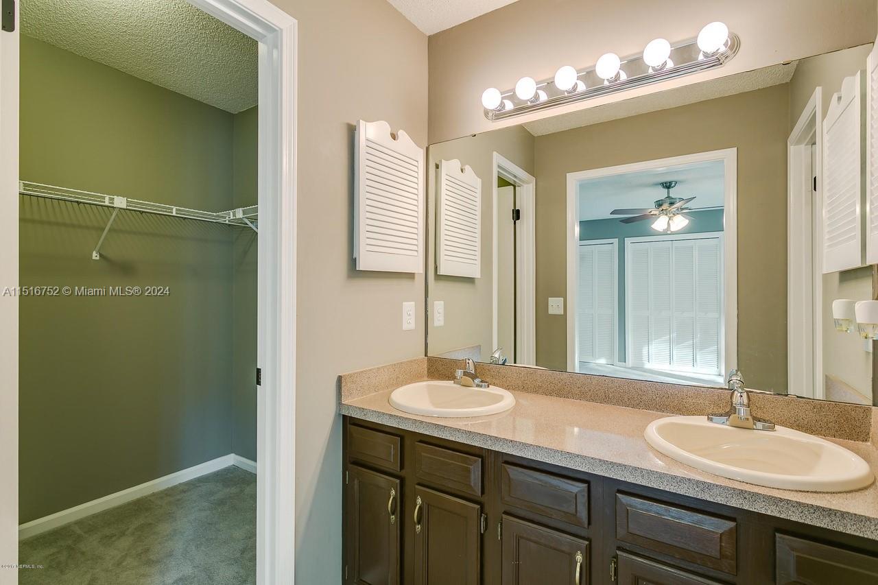 1609 Panther Ridge Ct Property Photo 12
