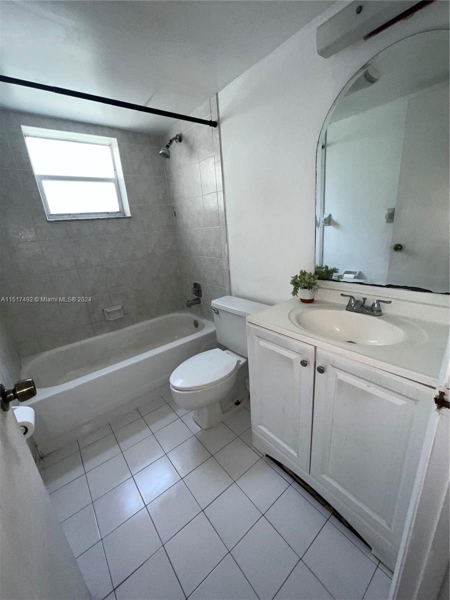 4269 Nw 89th Ave 106 Property Photo 12