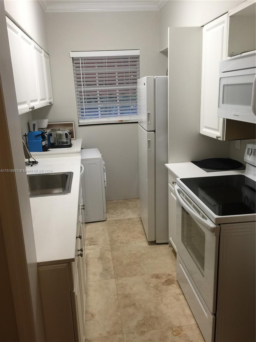 1620 Pennsylvania Ave 206 Property Photo 7