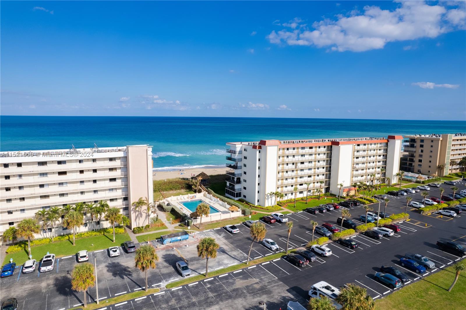 10152 S Ocean Dr 213b Property Photo 2