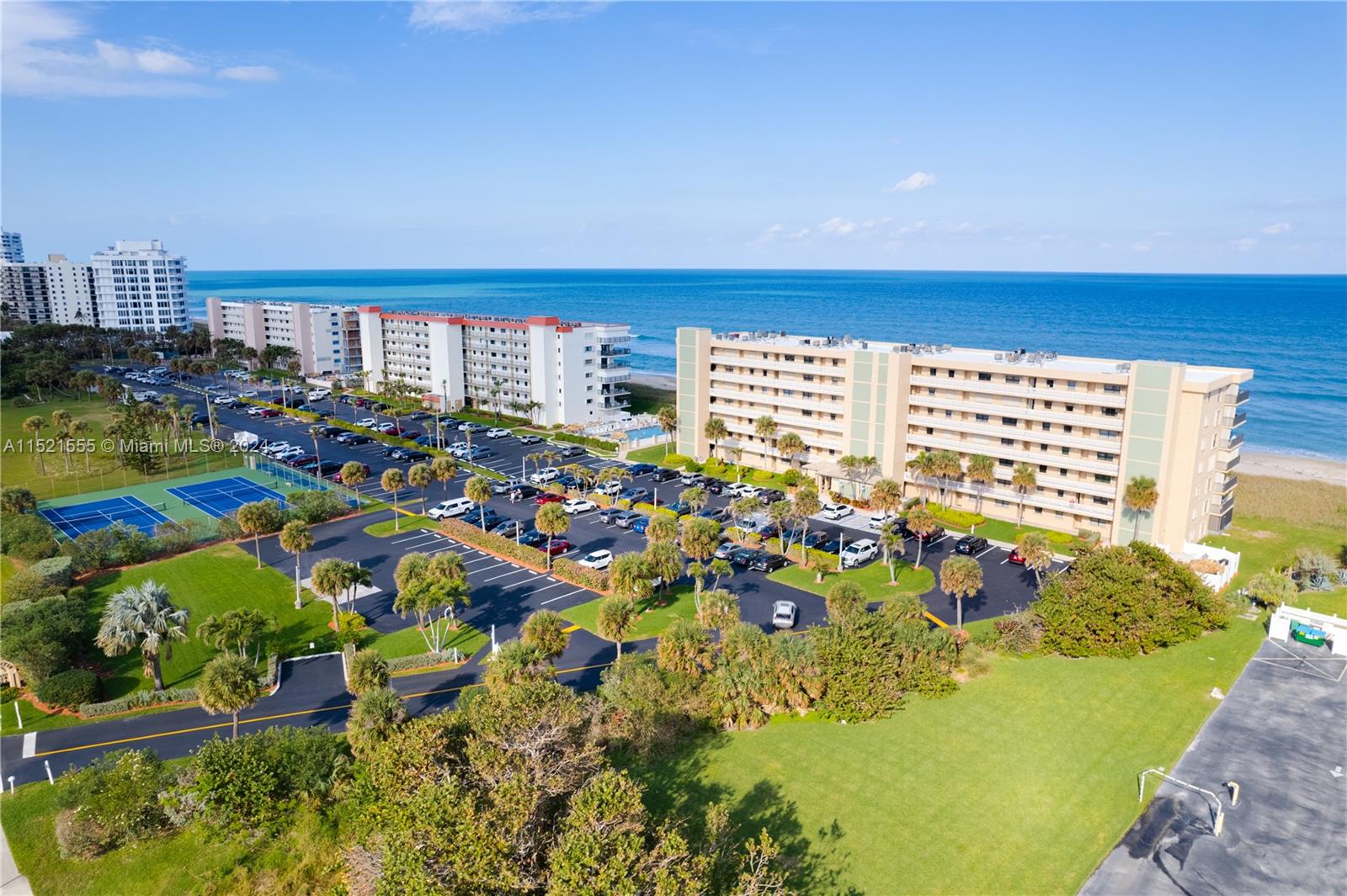 10152 S Ocean Dr 213b Property Photo 3